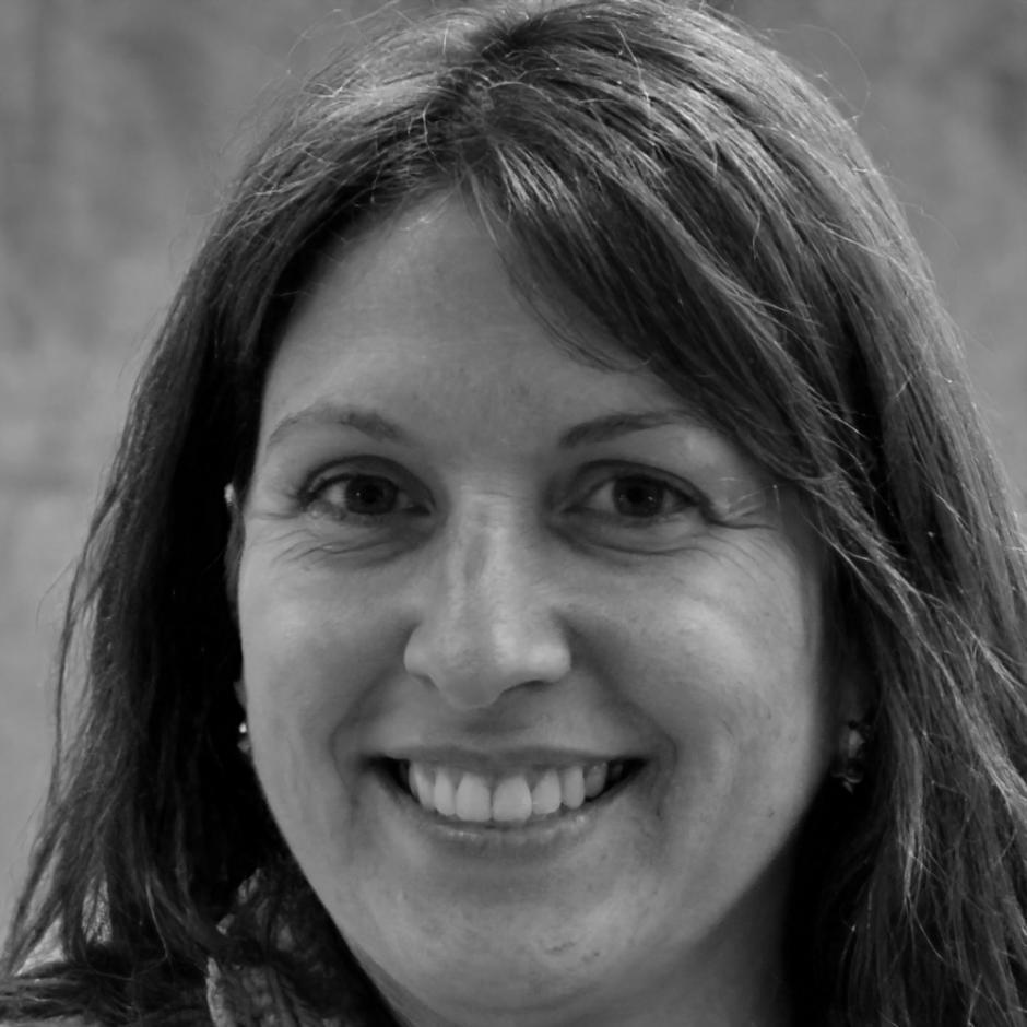 Elena Rossi, Formatrice Senior